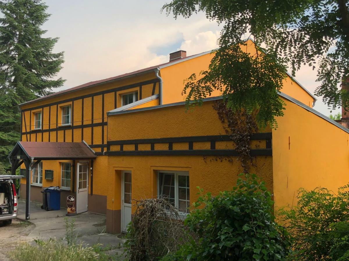 Riverside Inn Oderberg Exterior photo